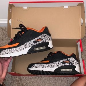 Nike air max 90 safari (GS) size 7y